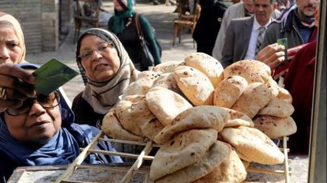 مقترح رفع الدعم النقدي إلى 400 جنيه بدل 50 ضمن منظومة جديدة للخبز