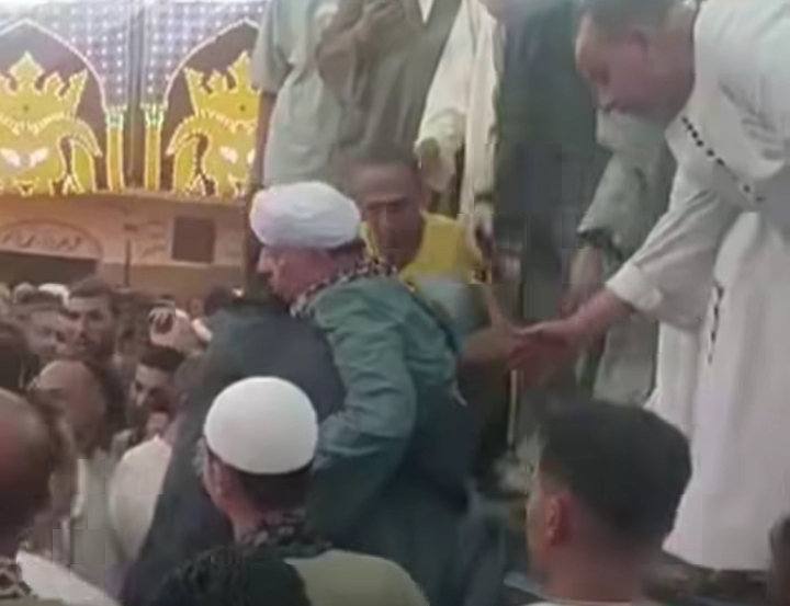 وعكة صحية مفاجئة تُنهي حفل الشيخ ياسين التهامي في سوهاج وتثير قلق محبيه