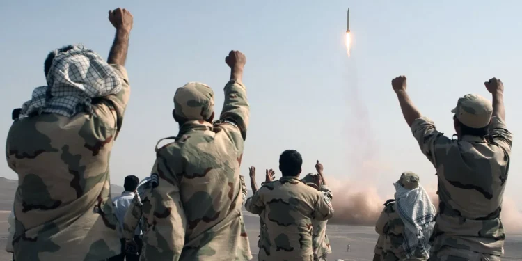 الحرس الثوري يكشف خسائر أمريكا خلال أسبوعين جراء الهجمات الإيرانية