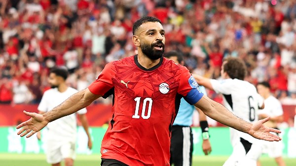 محمد صلاح يقترب من بشكتاش.. عقبة العمولة تؤجل حسم الصفقة