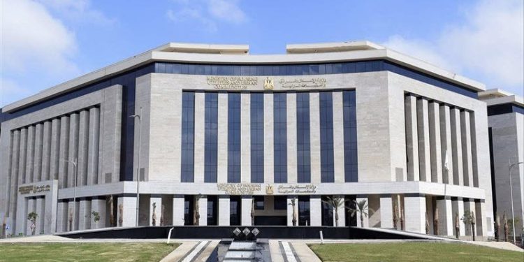 الإسكان تطرح أراضي استثمارية جديدة في أخميم وأسوان والعبور الجديدة.. تعرف على الأسعار وموعد التقديم