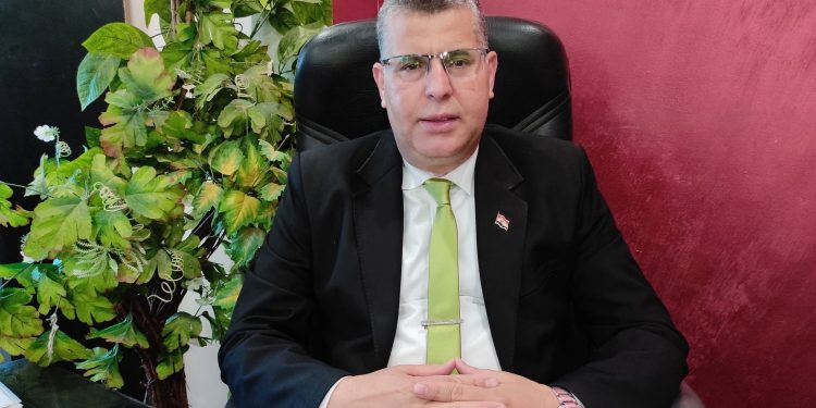 النحوي المقرئ الضرير نزيل سامراء