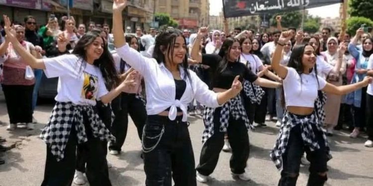 بدلة الامتحان ولا بدلة الاحتفال