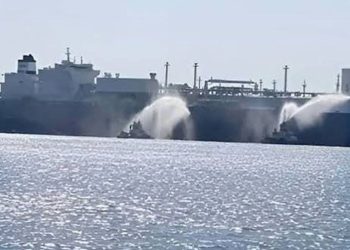 لماذا ميناء دمياط تحديدا وما الرسالة التى تحملها المسيرة الغامضة