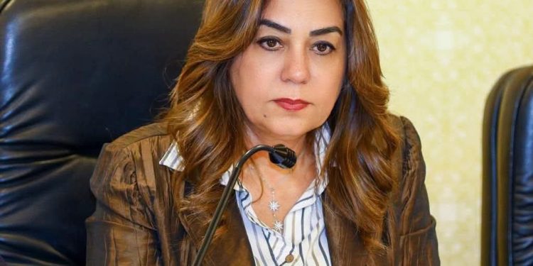 د. منال عوض: غلق 22 محلا مخالفا وإنذار 48 منشأة لتوفيق أوضاعها