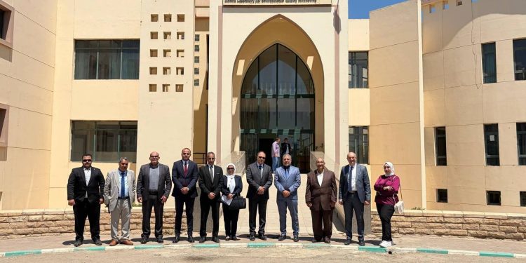 رئيس هيئة تنمية الصعيد يزور المركز القومى لبحوث المياه لبحث سبل التعاون ودعم المشروعات الزراعية
