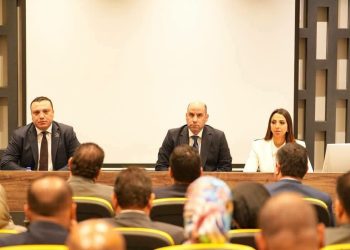 وزير العمل فى ضيافة تنسيقية شباب الأحزاب والسياسيين