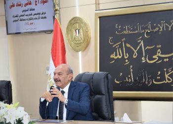 محافظ السويس يعلن رفع درجة الاستعداد لتنفيذ مشروع صقر 174 لمواجهة الأزمات والكوارث
