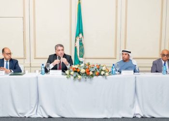 رئيس بعثة الجامعة العربية لدى جنوب أفريقيا يستقبل وفد لجنة الشؤون الخارجية بالبرلمان العربي