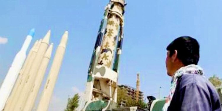 رويترز: السعودية تطلب من أمريكا عدم اســتهداف الحـوثيــين