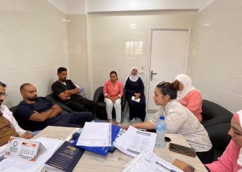 سلامة المرضى تتابع جاهزية وحدة صحة سفاجا وتدعم تطبيق معايير الجودة