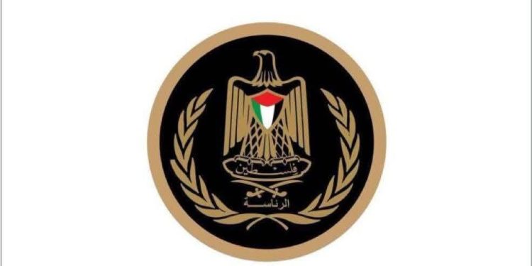 الرئاسة الفلسطينية تدين الهجوم الذي استهدف سفينتين في ميناء دمياط بمصر