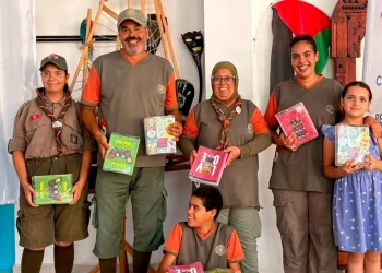 البلاستيك مقابل الكراسات المدرسية” مبادرة بيئية تحول النفايات إلى وسيلة دعم للتلاميذ