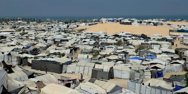 حماس” تطالب المجتمع الدولي بتحرك عاجل لإغاثة غزة قبل الشتاء