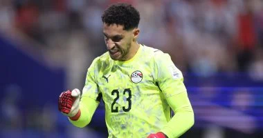الأهلي يغلق ملف احتراف مصطفى شوبير ويؤجل رحيله للخارج