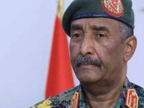 البرهان يوافق على مبادرة لحوار سودانى شامل ويتعهد بمواصلة القتــال ضد الدعم السريع