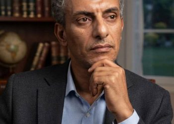 سكتة قلب الصناعة: القصة الكاملة لتصفية الأصول وتبديد الثروة البشرية في مصر