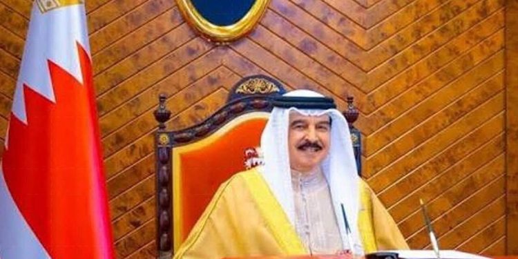 ملك البحرين: مصر تضطلع بدور محورى على المستويين الإقليمى والدولى