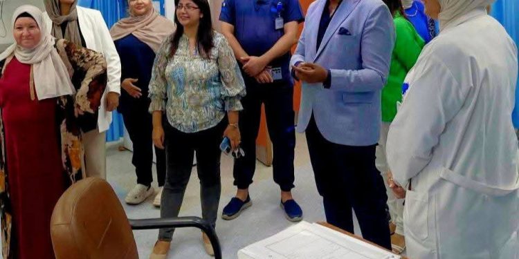 وكيل صحة البحر الأحمر يهنئ أبطال مستشفى الحميات بعد إنجاز الاعتماد ويؤكد الجودة طريق تطوير المنظومة الصحية