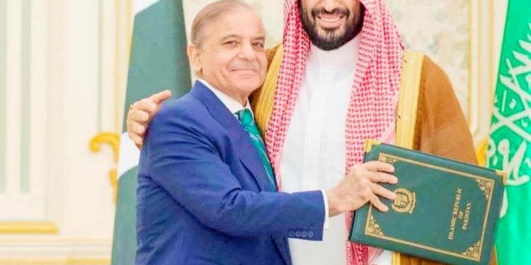 السعودية تعزز شراكتها الأمنية مع باكستان وسط تصاعد التهديدات الإقليمية