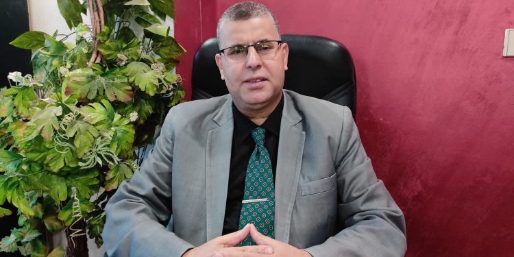 رسول الله يطالع بعقله أحوال الحياة