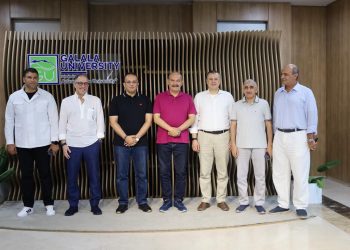 محافظ السويس يتفقد جامعة ومنتجع الجلالة لدعم التنمية والاستثمار والسياحة