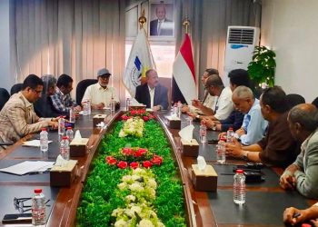 وزير النقل يترأس اجتماعًا طارئًا بمطار عدن لتعزيز الجاهزية والاستعداد لاي طارئ!