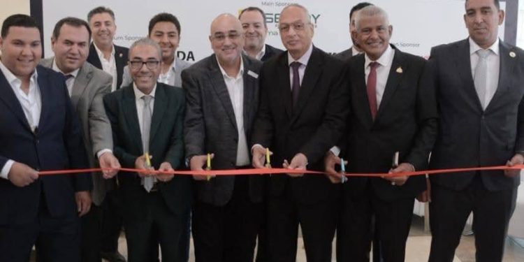 انطلاق فعاليات معرض دولي لاستعراض أحدث تقنيات الإضاءة والمباني الذكية