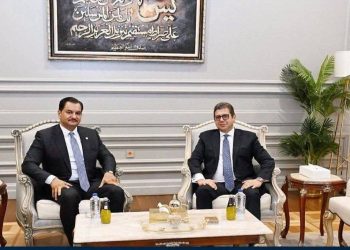 الوزير حسن رشاد رئيس المخابرات العامة يلتقى مع نائب قائد العام للقوات المسلحة الليبية الفريق أول صدام حفتر فى العلمين