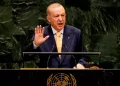 وفد إسرائيل يغادر قاعة الأمم المتحدة خلال كلمة أردوغان