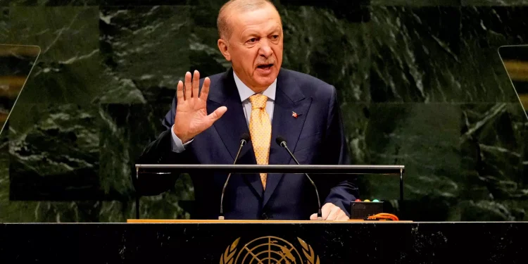وفد إسرائيل يغادر قاعة الأمم المتحدة خلال كلمة أردوغان
