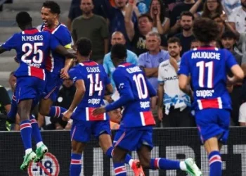 باريس سان جيرمان يحسم كلاسيكو فرنسا أمام مارسيليا 2-1 ويشعل الدوري الفرنسي