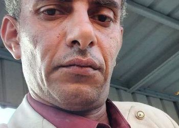 كبش الفداء في مصيدة الإنتاج: حين يُساق العامل إلى السجن حمايةً لرأس المال