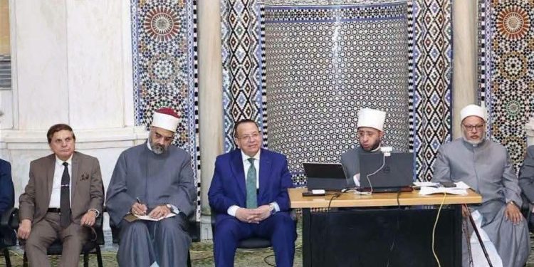 وزير الأوقاف يشهد انعقاد ملتقى الفكر الإسلامى الدولى التاسع بمسجد الإمام الحسين بالقاهرة