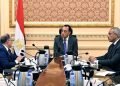 رئيس الوزراء يلتقى رئيس هيئة الدواء المصرية لمتابعة عدد من ملفات عمل الهيئة