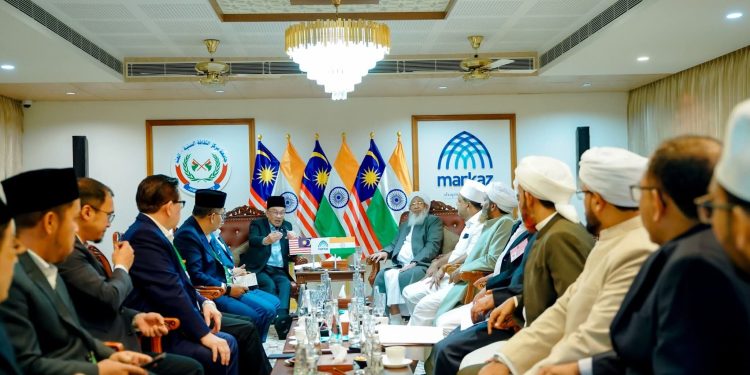 أنور إبراهيم: ينبغي إحياء الروابط التاريخية بين ساحل مالابار وماليزيا