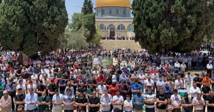 القدس تعبر موسم الأعياد بهدوء نسبي… صلاة الجمعة تنتظم في الأقصى رغم الإجراءات الأمنية