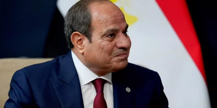 السيسي يوجه رسالة للشعب المصري: صبركم واستقراركم محل تقدير واحترام دولي