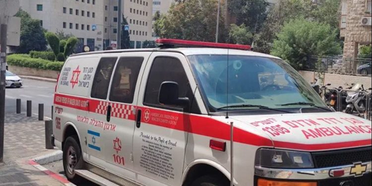 إسرائيل: قتيل و19 مصابا بعضهم في حالة خطرة جراء انفجار قرب الحدود اللبنانية