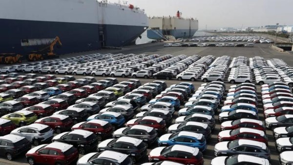 مصر: ارتفاع تراخيص المركبات الزيرو 12.71% خلال سبتمبر و76.5 ألف مركبة تدخل السوق