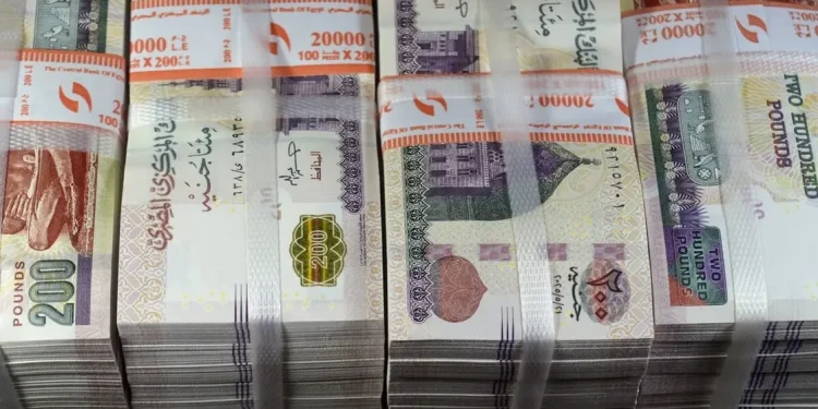 بنوك مصر ترفع عوائد شهادات الادخار وتطرح منتجات جديدة