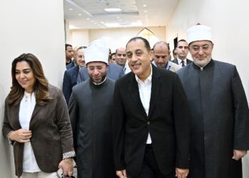 رئيس الوزراء المصري  يفتتح فرع دار الإفتاء المصرية بالسويس لتعزيز الخدمات الدينية والمجتمعية