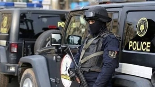 مصر: ضبط صاحب محل بالهرم يبيع أجهزة لفك شفرات القنوات الفضائية دون ترخيص
