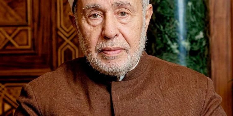الإمام الأكبر محمد سيد طنطاوى رحلة عالم من صعيد مصر إلى مشيخة الأزهر والدفن فى البقيع