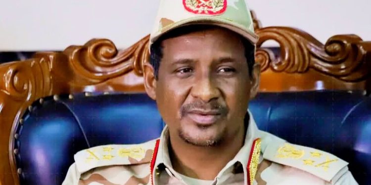 الجيش السودانى يستهدف مقر إقامة حميدتى.. وسقوط قتــلى من كبار قادته