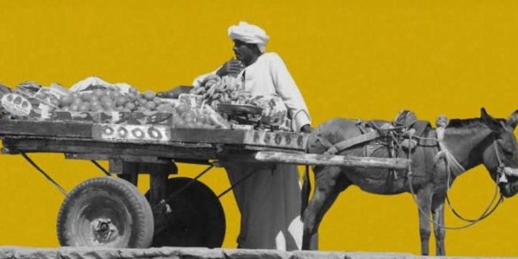 الباعة الجائلون في السويس.. لقمة عيش لا يجب أن تتحول إلى إزعاج للمواطن