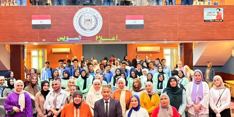 اعلام السويس يعقد ندوة تثقيفية حرب اكتوبر والحروب السيبرانية