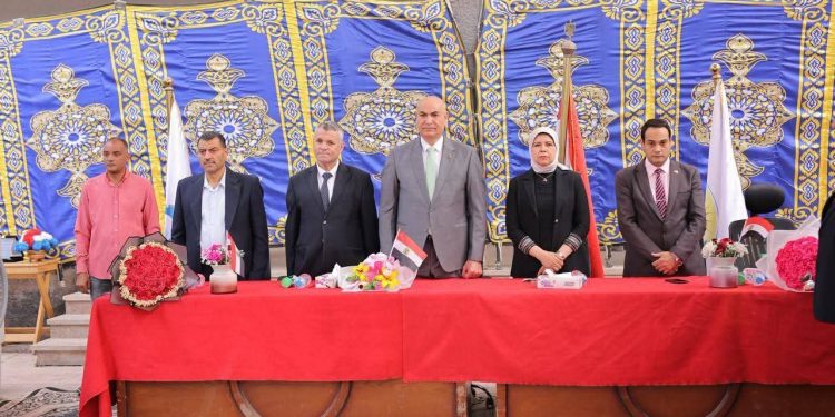 رئيس جامعة مدينة السادات يشهد احتفالية كلية التربية بانتصارات أكتوبر واستقبال الطلاب الجدد.