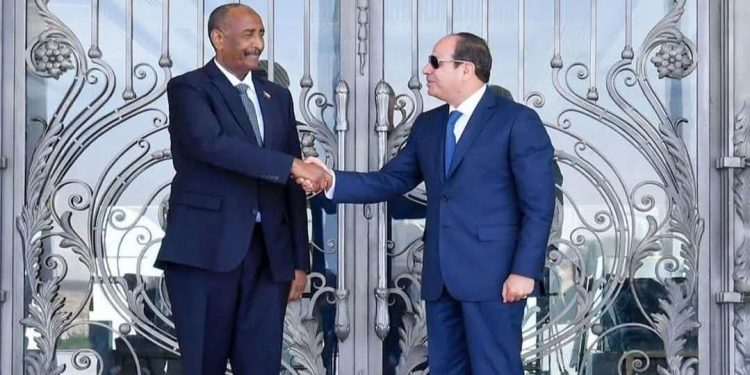 هل أوقفت مصر دخول الشاحنات المصرية لـ السودان؟!