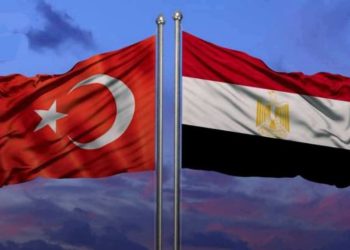 وزير الدفاع التركي يعلن استعداد بلاده لترسيم الحدود البحرية مع مصر ومقترح بشأن شرق المتوسط